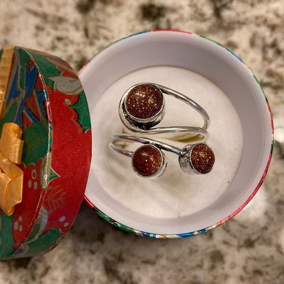 Sandstone Free-form Wrap Ring - Picture 2 of 9